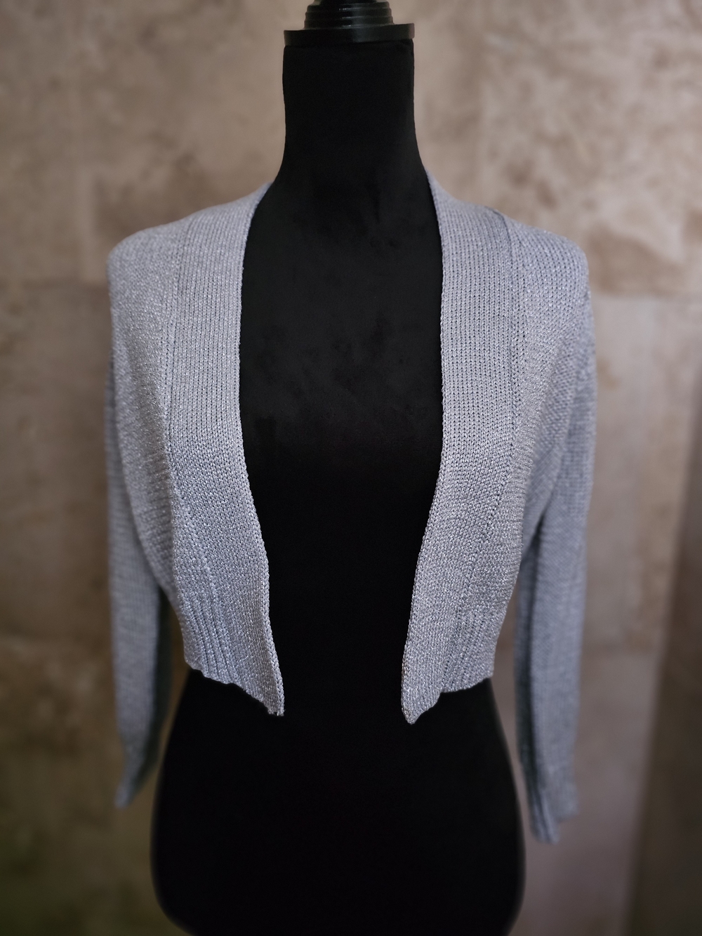 Cropped Light Gray Open-Front Knit Shrug with Silver Shiny Thread, NWT